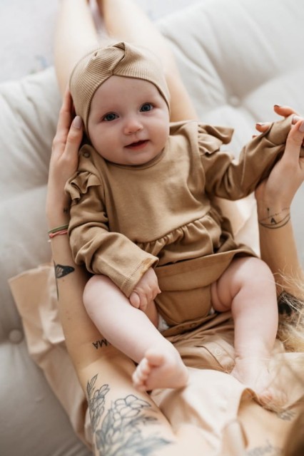 Body z sukienką dla niemowlaka Kawa - Dolce Sonno