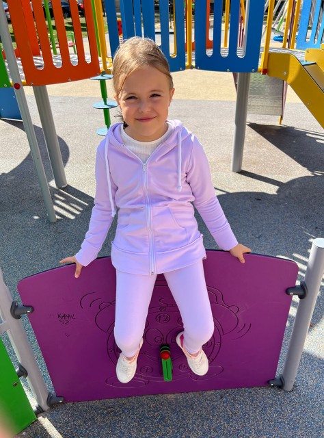 Bluza dziewczęca z kapturem rozpinana CoccoLilac - Wualaa by dolce sonno