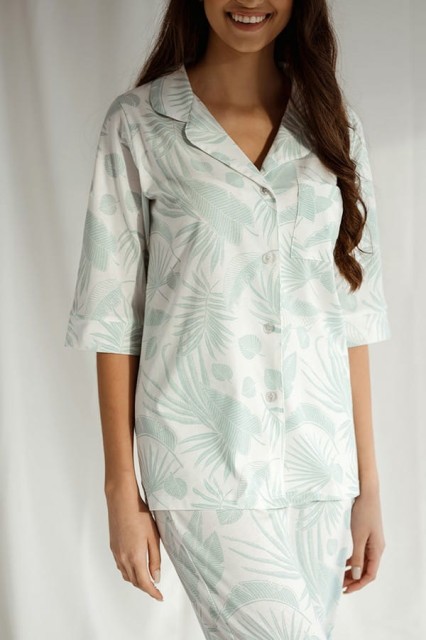 Piżama damska na guziki z kołnierzykiem Roxie/ Liście Iceberg - Dolce Sonno