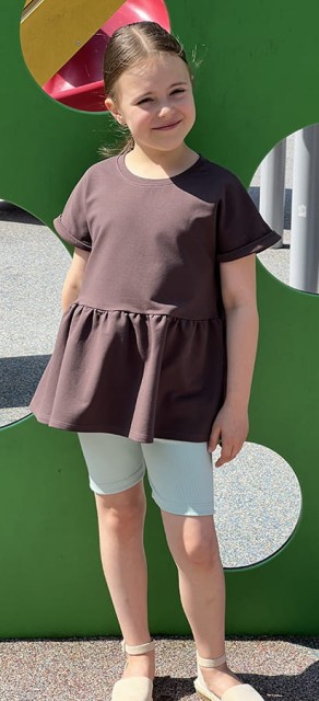 Bluzka dziewczęca Long z baskinką Candy/Czekolada Girl Summer - Dolce Sonno