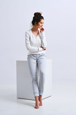 Piżama damska, koszulka z długim rękawem i długie spodnie w krateczkę "Desire" | Sensis