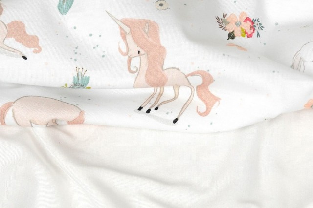 Kocyk dwuwarstwowy dla niemowląt bawełna + bambus 75x100 Jednorożec - Baby Matex