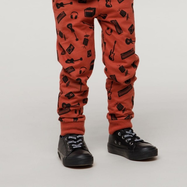 Spodnie dresowe dla dzieci i niemowląt czerwone w instrumenty muzyczne - Let's Rock | Pinokio