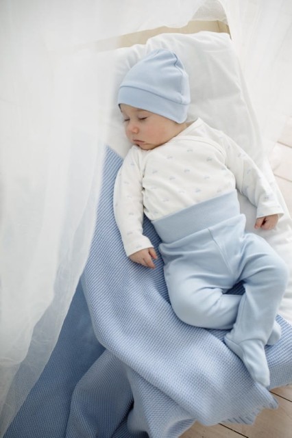Niebieska czapeczka dla noworodka Baby Blue - Lovely Day | Pinokio