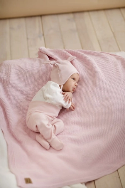 Czapka bawełniana dla niemowląt wiązana pod szyją z uszami misia Rose - Lovely Day | Pinokio