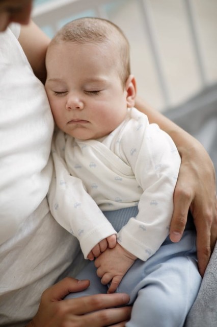 Kaftanik kopertowy ecru autka - Lovely Day | Pinokio