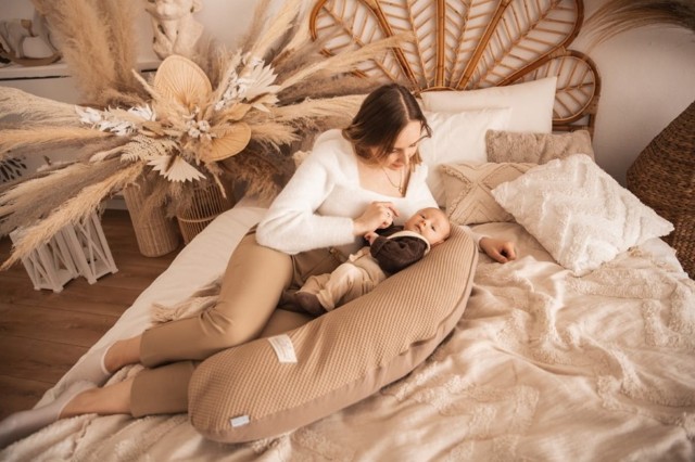 Poduszka pozycjonująca Relax Prestige Muslin - beż/brąz | BabyMatex TB0451_05