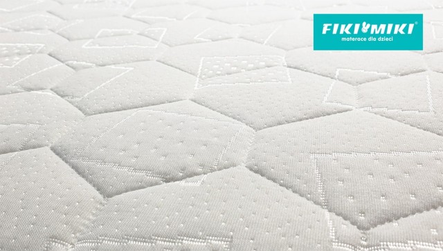 Materac piankowy do łóżeczka z matami kokosowymi LUX Prestige Line 120x60 - MFS11 Fiki Miki