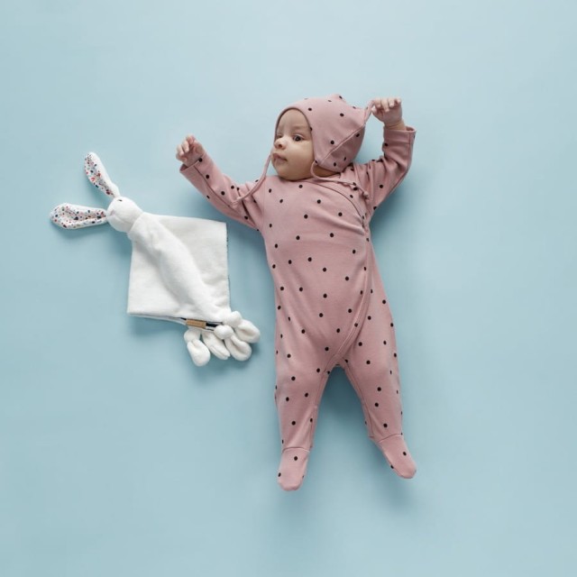 Pajac kopertowy na napy różowy w groszki - Tres Bien | Pinokio