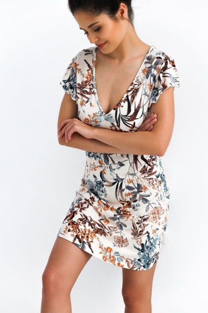 Letnia koszula nocna z falbanką na rękawach - Dolores | Sensis