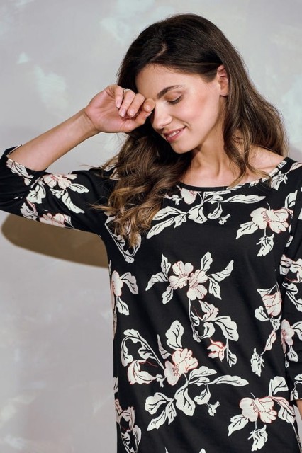 Bawełniana koszula nocna z rękawem 3/4 w kwiaty Charlotte | Taro 3233