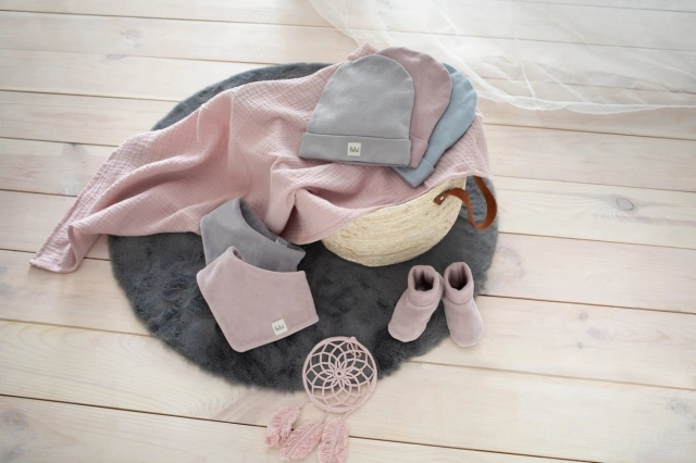Czapka bawełniana dla niemowlaka Pink - Hello | Pinokio