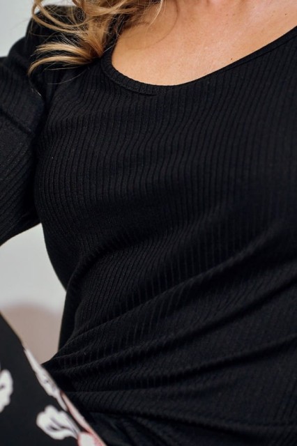 Piżama damska Charlotte - koszulka z prążka i długie spodnie w kwiaty | Taro 3232