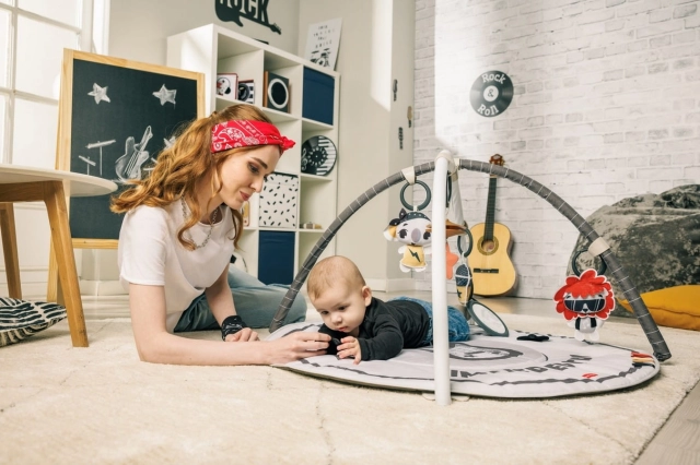 Tiny Love mata edukacyjna dla niemowląt Rockers | TL12085068