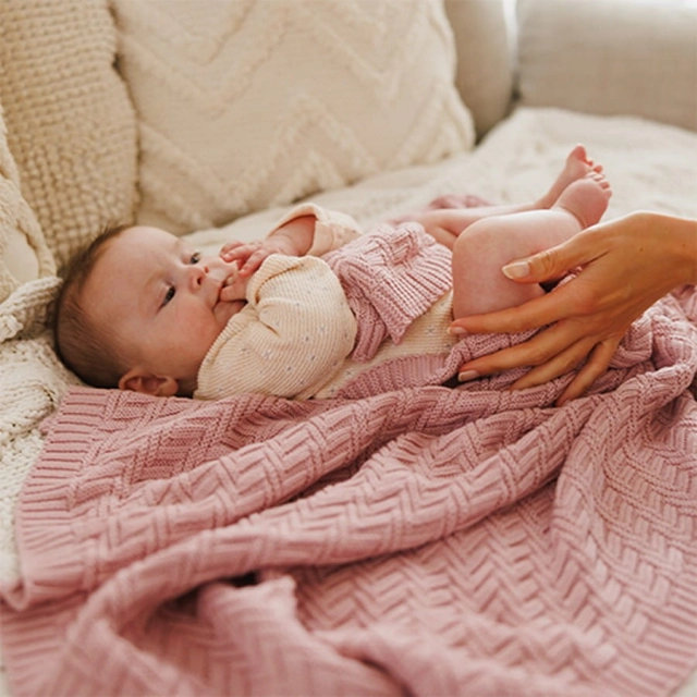 Kocyk niemowlęcy 100% Bawełna organiczna - różowy | Babyono 1647/01