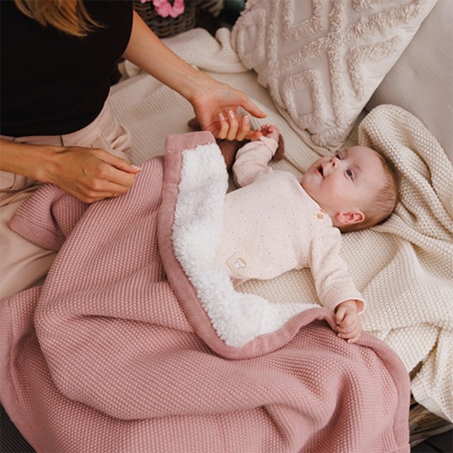 Kocyk bawełniany z ociepleniem 75x100 cm Różowy | BabyOno 1659/01