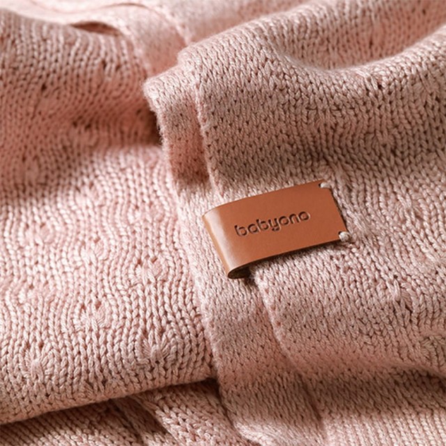 Kocyk niemowlęcy z włókna bambusowego 75x100 cm - Różowy | Babyono 1673/01