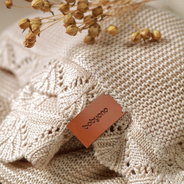 Kocyk niemowlęcy z włókna bambusowego 75x100 cm - Jasny beż | Babyono 1674/02