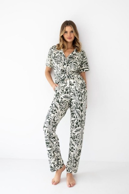 Dzianinowa piżama damska zapiana na guziki z kołnierzykiem Louise - Sensis