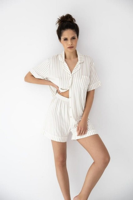 Wiskozowa piżama damska zapinana na guziki z kołnierzykiem Davina w paski od Sensis