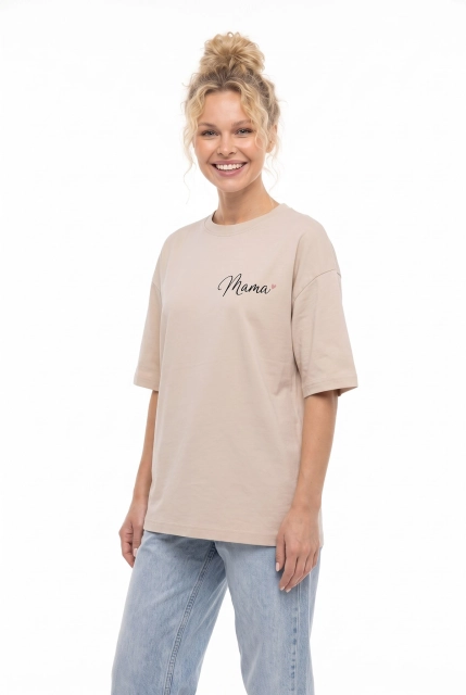 Koszulka Oversize Mama z sercem Beige – Dolce Sonno