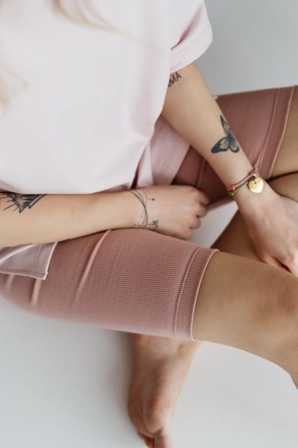 Legginsy krótkie prążkowane Blush - Dolce Sonno